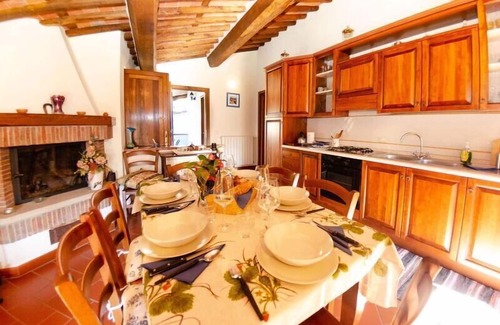 Castello Casa | Casa de vacaciones Camaiore para 1 - 10 personas con 5 dormitorios - Casa de vacaciones