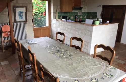 Beaumont-en-Veron Casa | Casa de vacaciones Beaumont en Véron para 1 - 6 personas con 3 dormitorios - Casa adosada