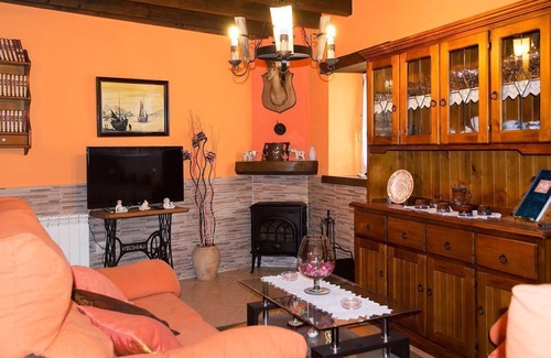 Obaya Otro | Holiday house Gobiendes for 3 - 6 persons with 3 bedrooms - Farmhouse