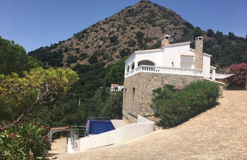 El Mas Fumats Casa | Casa en una zona tranquila única - vista al mar - piscina privada - internet
