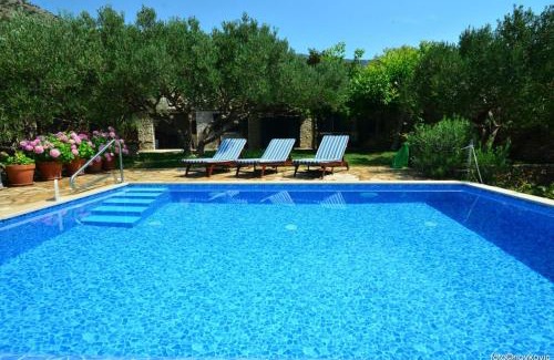 Bol Casa | Holiday house in Bol with sea view, terrace, air conditioning, WiFi 120-1