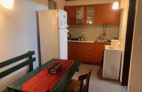 Smederevo Casa | Casa de vacaciones en Smederevo con vistas a la ciudad, al jardín y al río