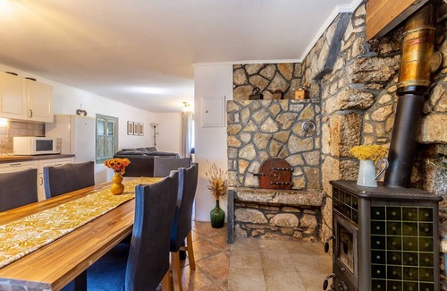 Salatic Casa | Holiday house JELE