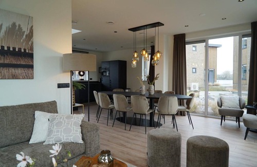 Kerkdriel Casa | Holiday house Kerkdriel for 1 - 10 persons with 5 bedrooms - Holiday home