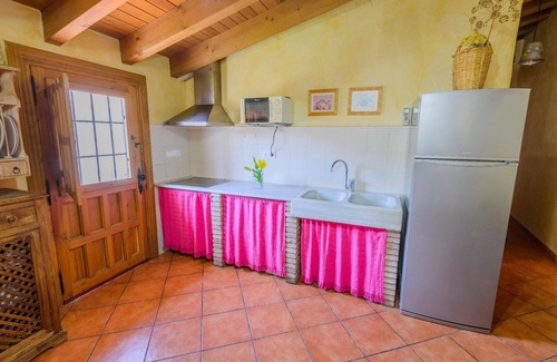 Laroya Casa | Casa de vacaciones Laroya para 2 - 4 personas con 2 dormitorios - Casa de vacaciones