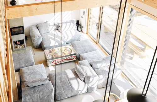 Lieg Casa | Holiday house Lieg for 1 - 14 persons with 6 bedrooms - Holiday house