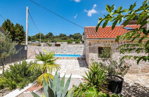 Krusevo Casa | Holiday house Manuela