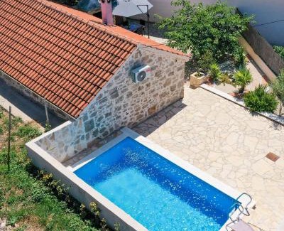 Krusevo Casa | Holiday house Manuela