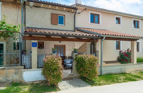 Bubani Apartamento | Holiday house Mateo