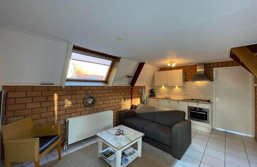 Sint Nicolaasga Casa | Casa Vacacional en Frisia con Jardín
