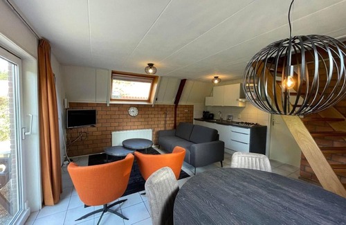 Sint Nicolaasga Casa | Casa Vacacional en Frisia con Jardín