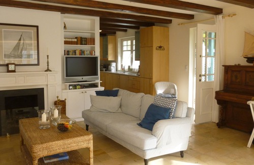 Klein Bollhagen Casa | Casa de vacaciones "Seestern" 2 dormitorios, con jardín, chimenea, sauna, cerca de la playa, 2 bicicletas