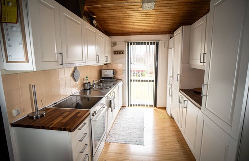 Hjo Casa | Casa de vacaciones "smultronsställe", Hjo, Vätternsee