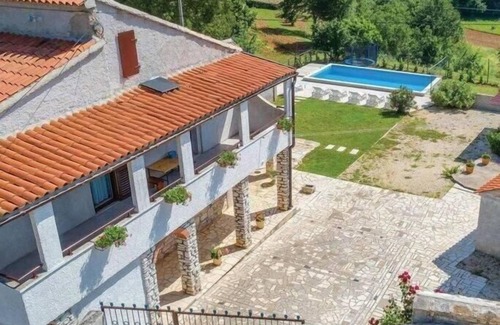 Kringa Casa | Casa de vacaciones Tinjan para 1 - 8 personas con 3 dormitorios - Casa pareada