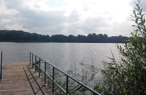 Wokuhl-Dabelow Casa | Casa de vacaciones con wifi gratuito y un lago cerca del Parque Nacional de Müritz