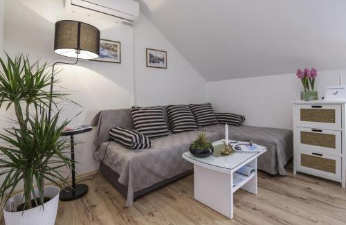Komiza Casa | Holiday house with a parking space Okljucna, Vis - 14875
