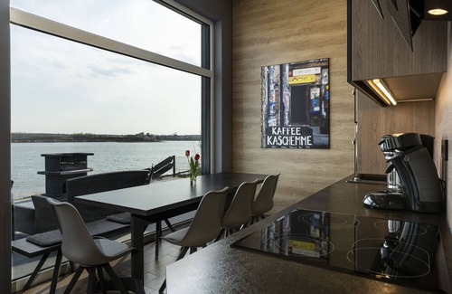 Lobnitz Casa | CASA DE VACACIONES CON PLAYA, BARCO, SAUNA, AIRE ACONDICIONADO Y CHIMENEA!