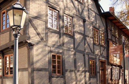 Quedlinburg Casa | Vacaciones en un monumento - su casa de vacaciones "Kaiser Eins"