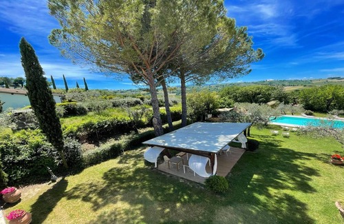 Pietrauta Villa | Vacaciones en la mejor zona de vinos y trufas de Italia con una piscina exclusiva. ¡Fantástico!