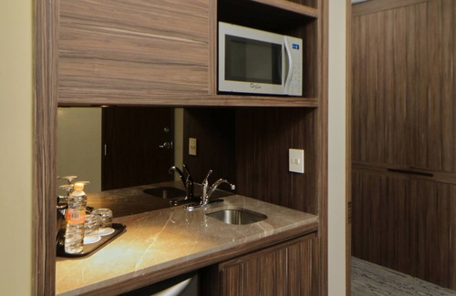 San Pedro Garza García Hotel | Holiday Inn Express & Suites Monterrey Valle by IHG