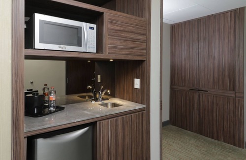 San Pedro Garza García Hotel | Holiday Inn Express & Suites Monterrey Valle by IHG
