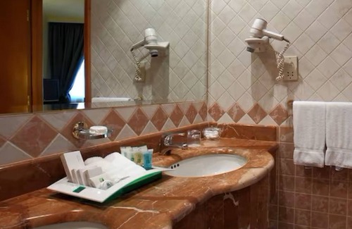 Al Khobar Hotel | Holiday Inn Al Khobar by IHG
