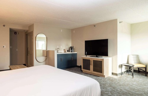 Austin Hotel | Holiday Inn Austin Conference Center