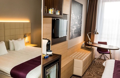 Budaors Hotel | Holiday Inn Budapest-Budaörs by IHG