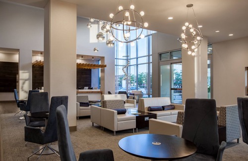 Cleveland Hotel | Holiday Inn Cleveland Clinic by IHG