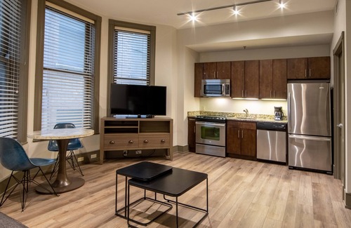 Central Business District Hotel | Holiday Inn Club Vacations New Orleans Resort by IHG