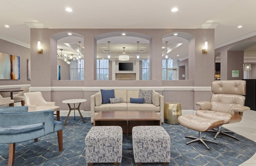 Valdosta Hotel | Holiday Inn Conference Center - Valdosta by IHG