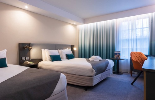 Warmsworth Hotel | Holiday Inn Doncaster A1 M Jct 36 by IHG