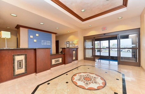 Mesilla Park Hotel | Holiday Inn Express Hotel and Suites Las Cruces, an IHG Hotel