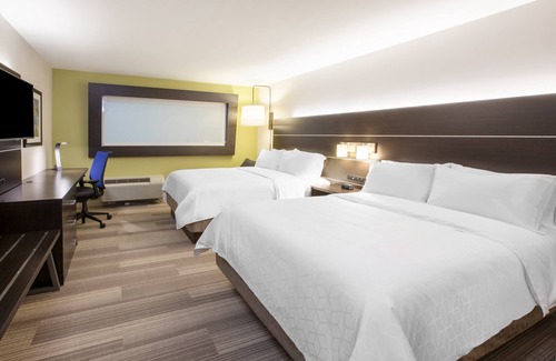American Canyon Hotel | Holiday Inn Express & Suites Napa American Canyon by IHG