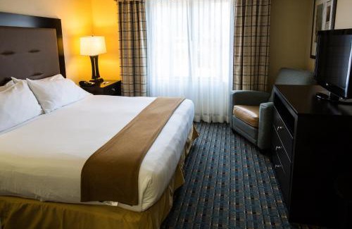 Alpharetta Hotel | Holiday Inn Express Alpharetta - Roswell by IHG