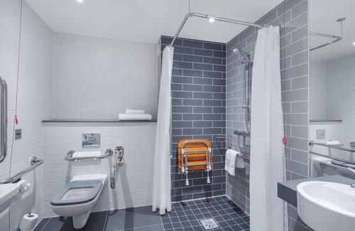 Convention Quarter Hotel | Holiday Inn Express Birmingham - City Centre by IHG