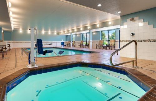 Lockwood Hotel | Holiday Inn Express Billings East by IHG