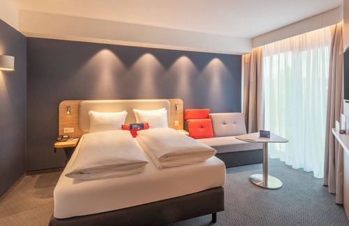 Heilbronn Hotel | Holiday Inn Express Heilbronn by IHG