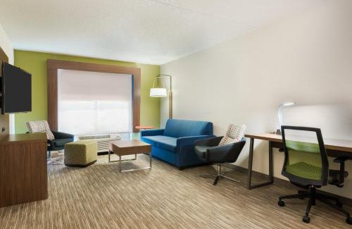 Bentonville Hotel | Holiday Inn Express Hotel & Suites Bentonville by IHG