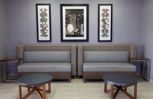 Athens Hotel | Holiday Inn Express Hotel & Suites Athens by IHG