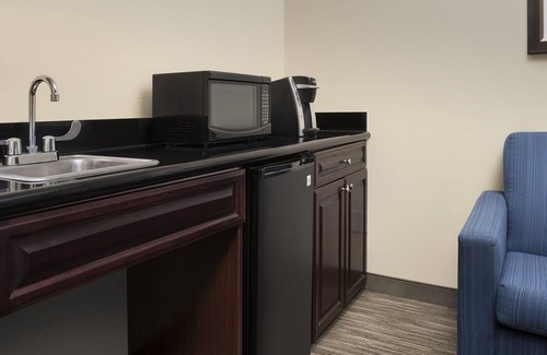 Uvalde Hotel | Holiday Inn Express Hotel & Suites Uvalde by IHG