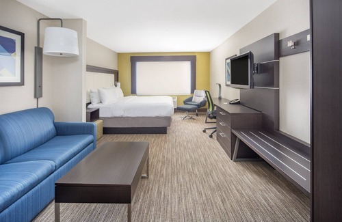 Bishop Hotel | Holiday Inn Express Hotel & Suites Bishop by IHG