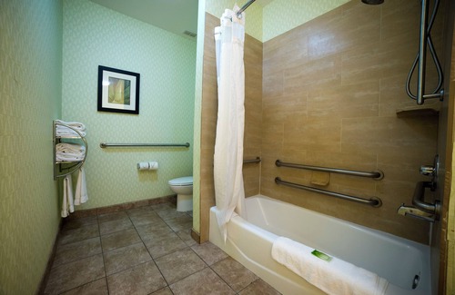Lithonia Hotel | Holiday Inn Express Hotel & Suites Atlanta East - Lithonia by IHG