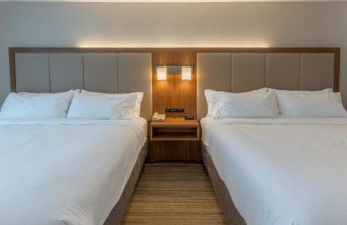 Indianapolis Hotel | Holiday Inn Express - Indianapolis - Southeast by IHG