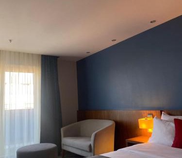 Uskudar Hotel | Holiday Inn Express Istanbul-Altunizade by IHG