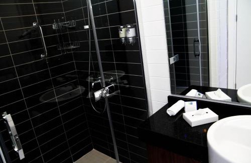 Uskudar Hotel | Holiday Inn Express Istanbul-Altunizade by IHG