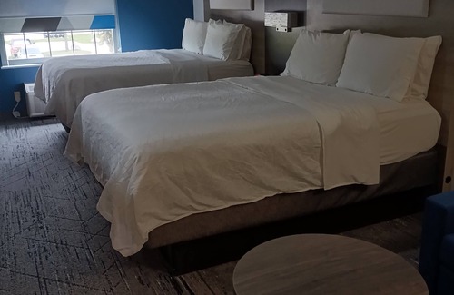 Pleasanton Hotel | Holiday Inn Express Jourdanton - Pleasanton by IHG