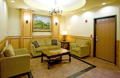 Pleasanton Hotel | Holiday Inn Express Jourdanton - Pleasanton by IHG