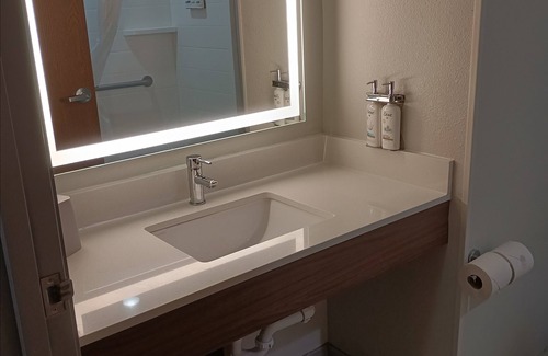 Pleasanton Hotel | Holiday Inn Express Jourdanton - Pleasanton by IHG