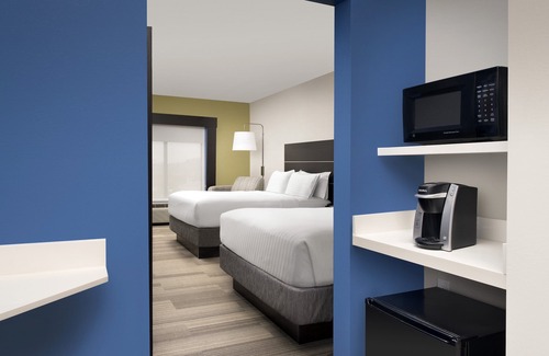 Knoxville Hotel | Holiday Inn Express Knoxville-Strawberry Plains by IHG